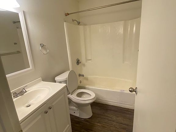 5th image of 11 Lemon St #5B