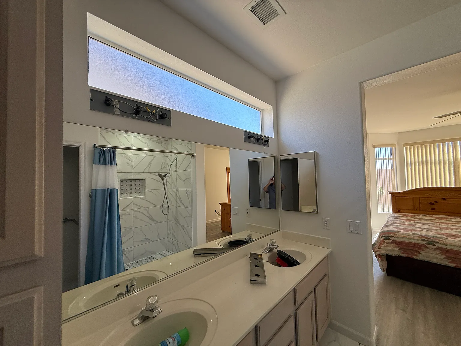 2 bed, 1366 sqft, $1,975 — Photo 4