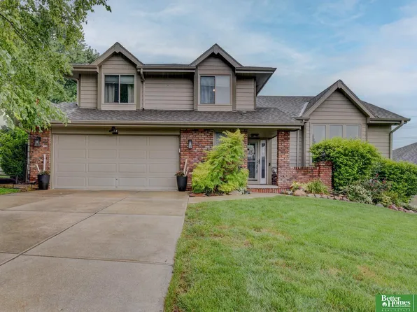 1216 S 167th St, Omaha, NE 68130