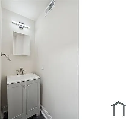 1814 S Taylor St — Photo 11
