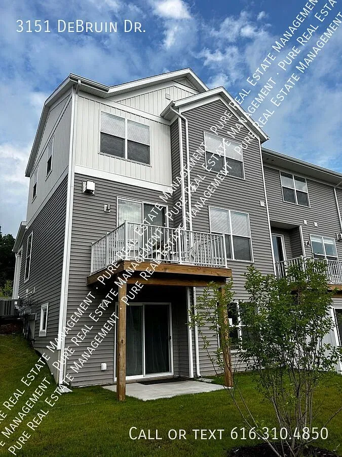 Tamarack | Two Bedroom - Interior Walkout — Photo 4