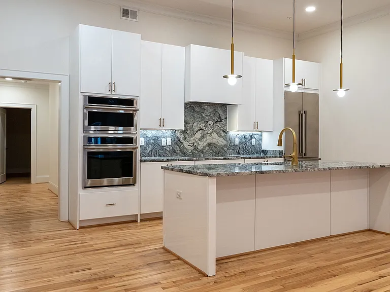 3215 Stuart Ave — Photo 7