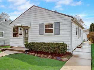 3245 S 54th St, Milwaukee, WI 53219