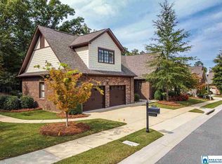 1058 Danberry Ln, Birmingham, AL 35242