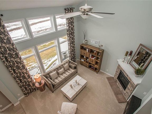 3rd image of 33258 Belladon Ct