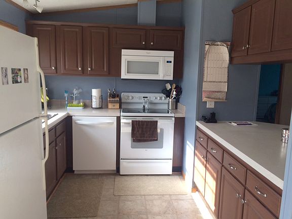 3rd image of 1607 Hanson St