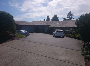 1270 NW Blakely Ct, Seattle, WA 98177