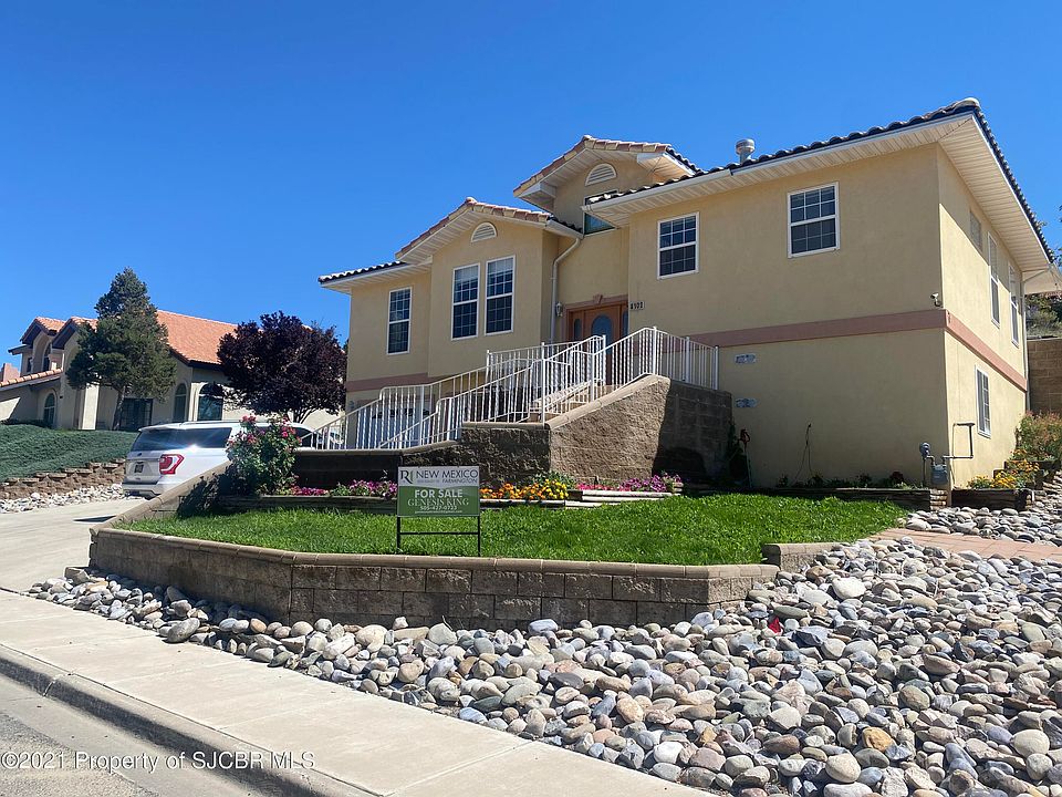 2nd image of 4102 N Buena Vista Ave
