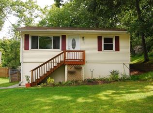 111 York Rd, Hopatcong, NJ 07843