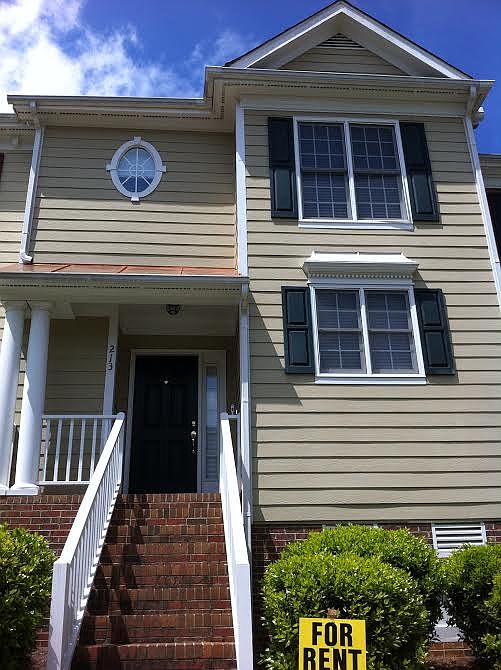 1st image of 213 Madison Grove Pl