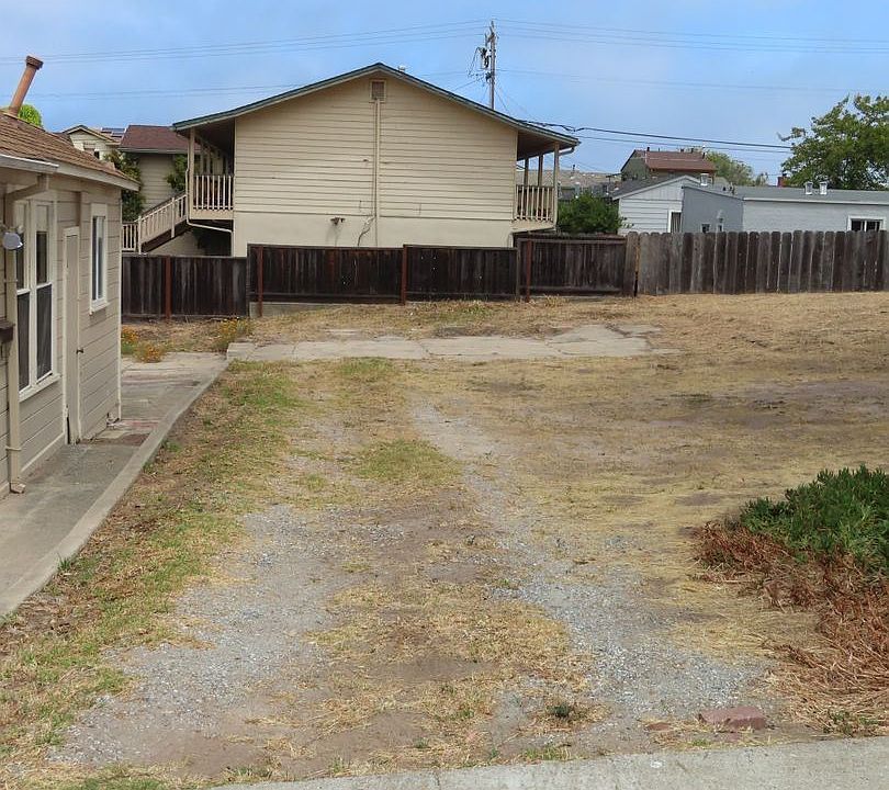 1057 4th St, Monterey, CA 93940 | Zillow