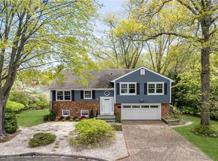 6 Pheasant Run, Larchmont, NY 10538