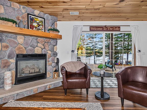 2nd image of 1340 Halberstadt Rd #14