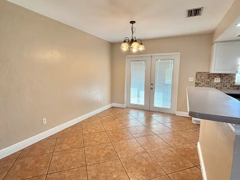 4343 SW Sands Blvd — Photo 53