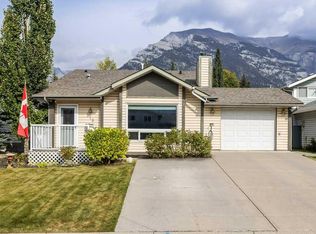 319 SW Hoodoo Cres, Canmore, AB T1W 1A8