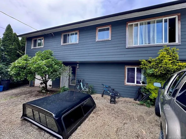 1690 Holly Cres, Ucluelet, BC V0R 3A0