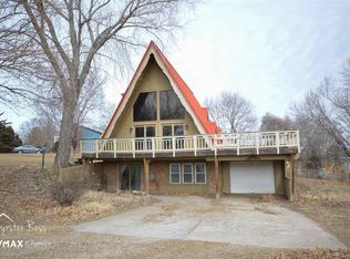 6901 Old Milford Rd, Milford, KS 66514