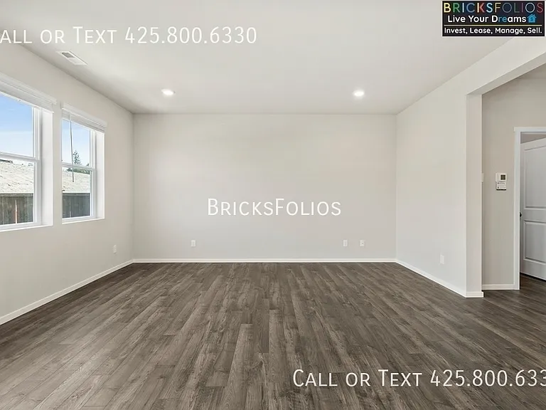 1342 SW Pendleton Way #A — Photo 12