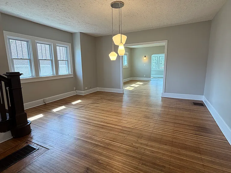 3827 Central Ave — Photo 16