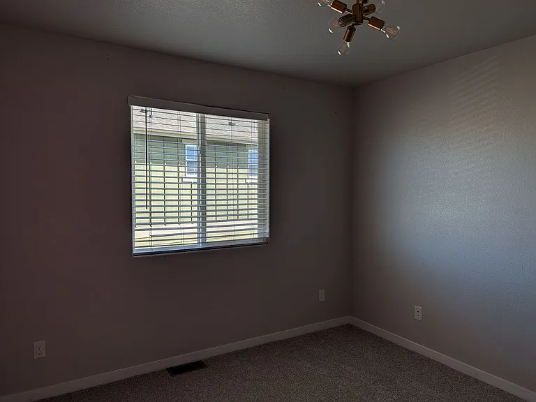 7709 Camille Ct — Photo 20