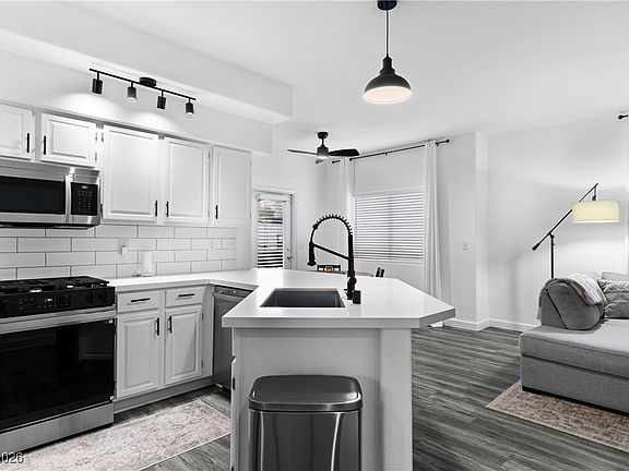 4th image of 358 Sunward Dr #0