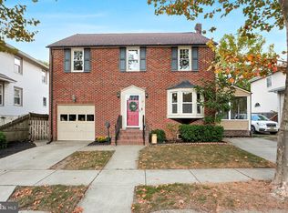 25 E Wayne Ter, Collingswood, NJ 08108