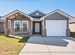 1607 N Clinton Ave, Lubbock, TX 79416