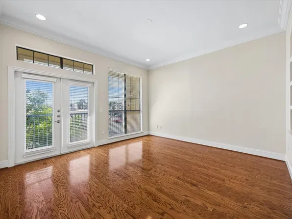 2120 Kipling St APT 207, Houston, TX 77098
