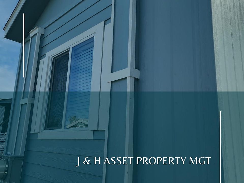2nd image of 529 E El Segundo Blvd #7