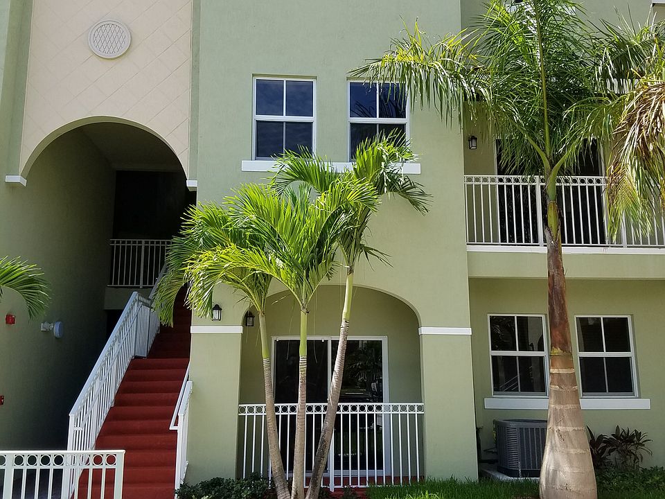 1st image of 230 NW 109th Ave APT 106