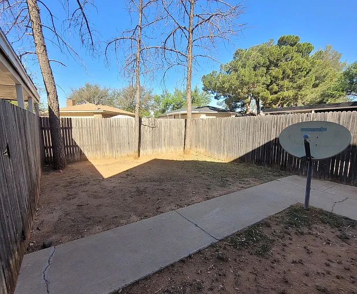 4243 Siesta Ln — Photo 3