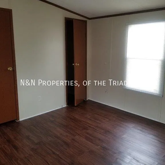 1079 Reynolds Rd #4 — Photo 10