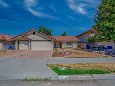 2465 Meadowrest Way, Madera, CA, 93637
