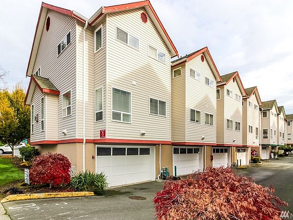 2nd image of 2801 NE 130th St APT A102