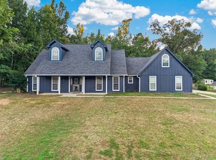 101 Hill Ridge Dr, Wetumpka, AL 36092