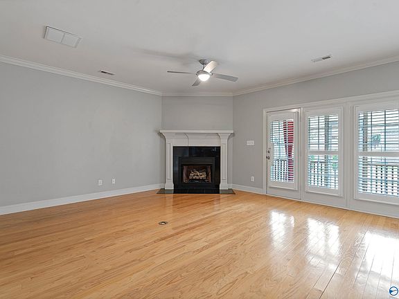 5th image of 3177 Mallard Point Dr SE