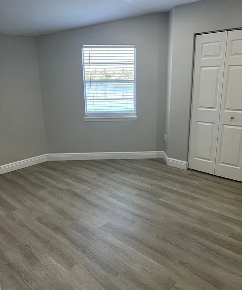 Spring Lake Apartments — Photo 191