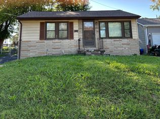 6111 Jackson Ave, Saint Louis, MO 63134