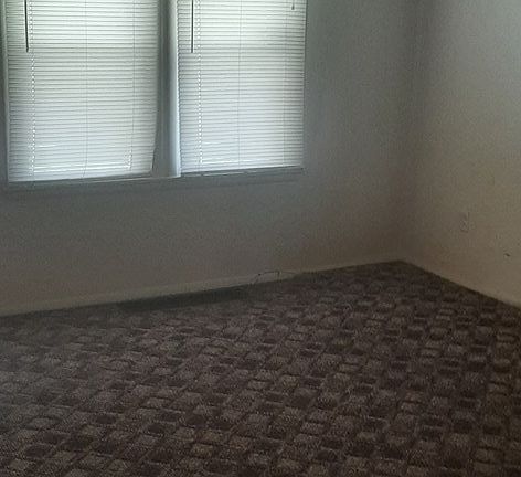 2nd image of 667 Careys Ln