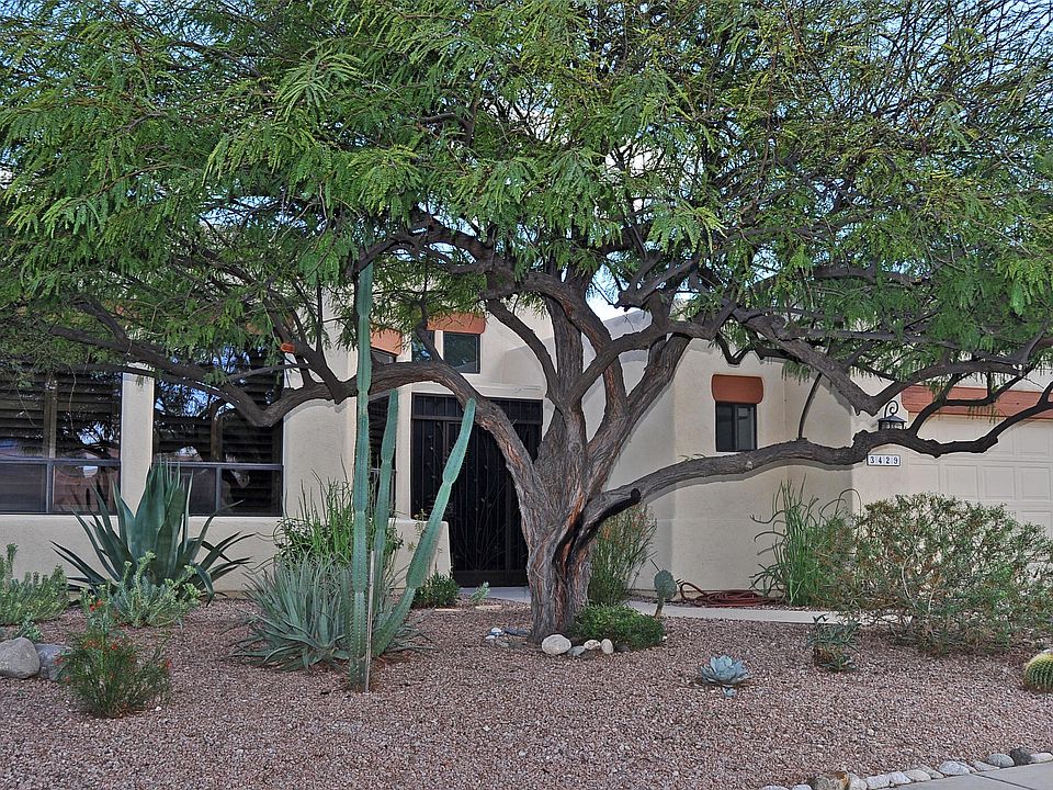 1st image of 3429 W Foxes Den Dr