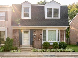 2358 Wheystone Ct, Vienna, VA 22182