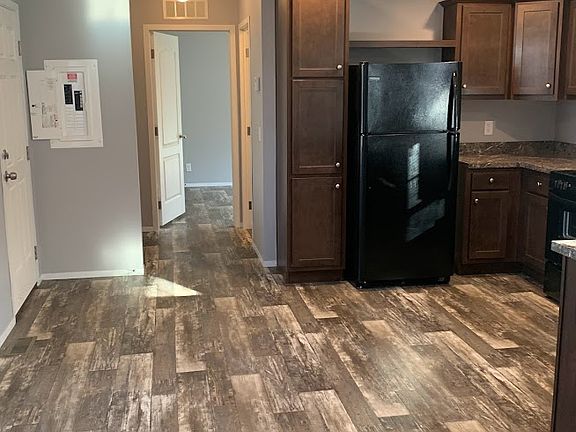 4th image of 47 Bluebird Hill Dr #128