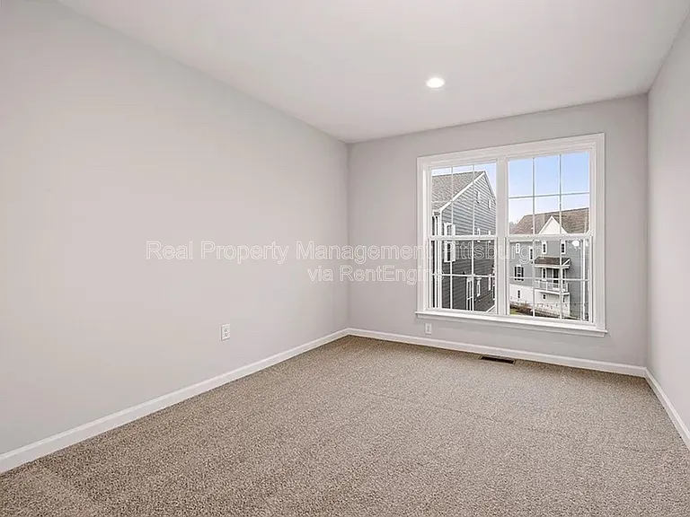 3101 Tulane Way — Photo 19