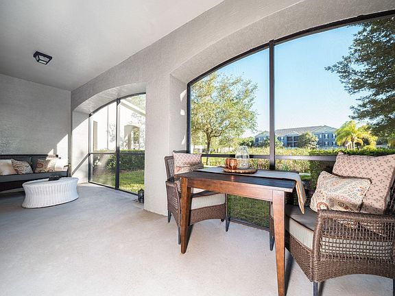 5th image of 1930 Devonwood Dr #213