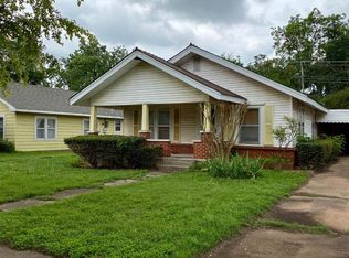 225 S Locust St, Pauls Valley, OK 73075