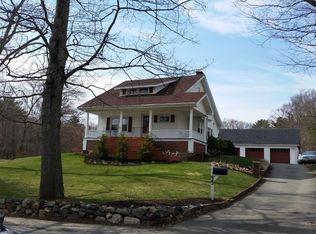 55 Forest St, Reading, MA 01867