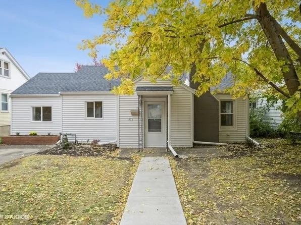 412 N Sherman St, Lincoln, IL 62656