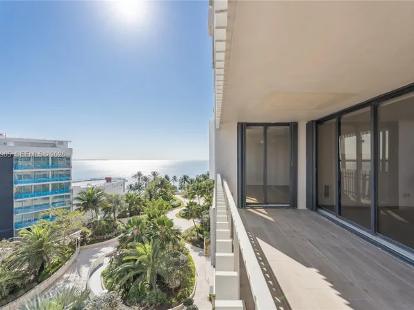 3 Grove Isle Dr, Miami, FL