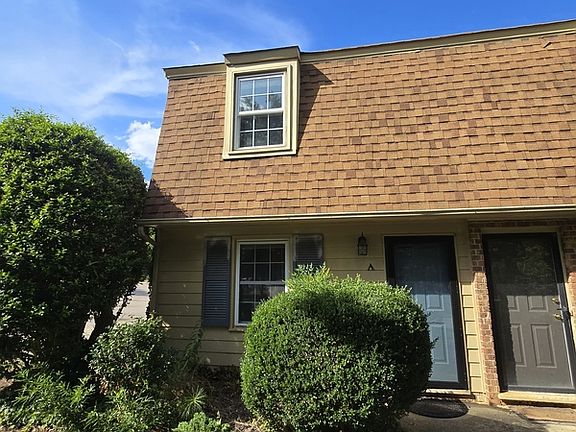 3rd image of 4812 Blue Bird Ct Unit 1-A