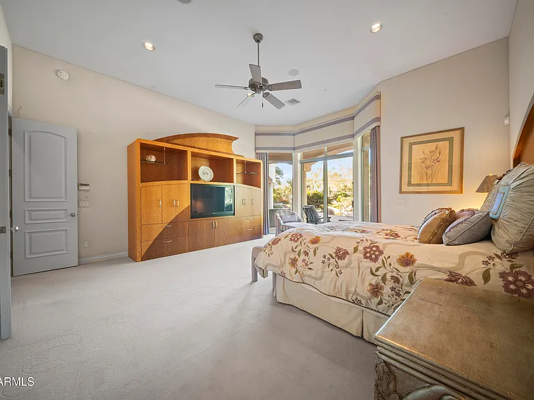 8350 E Via Del Sol Dr — Photo 22